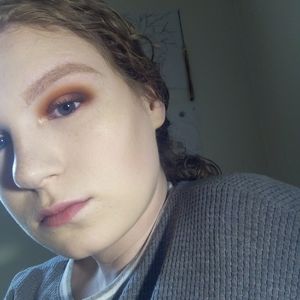 Meet your Posher, Faith